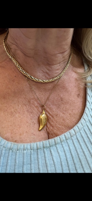 Chest décolletage before exvivo treatment